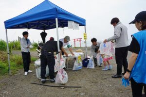 海岸清掃スタッフのテント